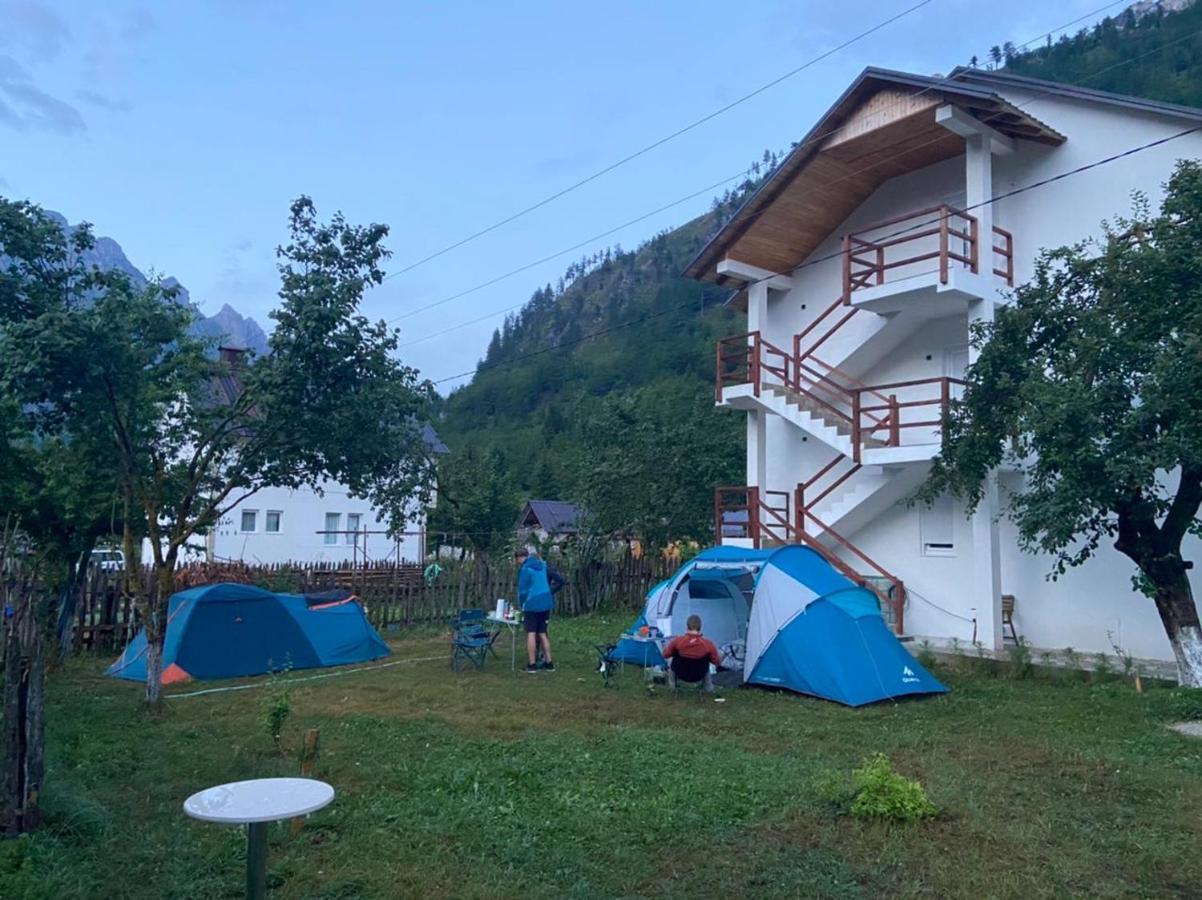 Bujtina Hysa Valbone Bagian luar foto